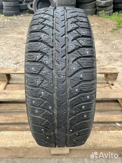 Bridgestone Ice Cruiser 7000 205/55 R16