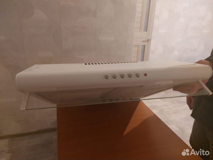 Вытяжка 50 см