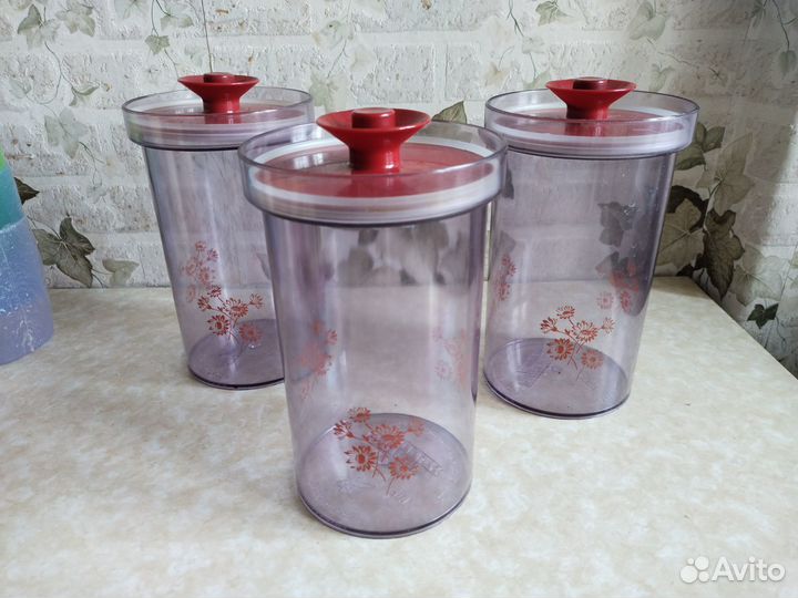 Банки, стаканы, бочонки, менажница, салфетки
