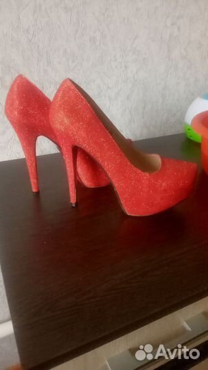 Туфли женские 39 размер