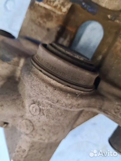 Суппорт тормозной задний Ford Focus 3 1.6 2013