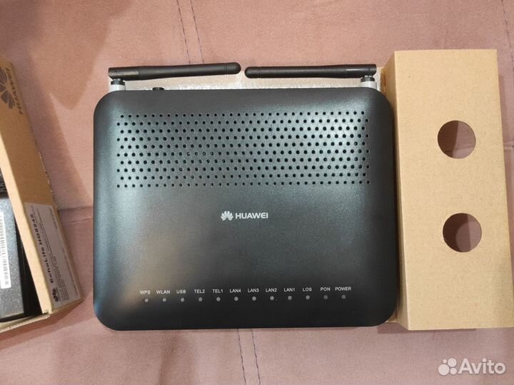 Роутер Huawei HG8245