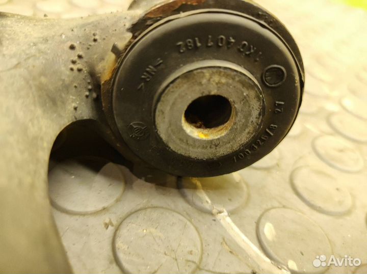 Рычаг передний левый Audi A3 8PA caxc 1.4 tfsi