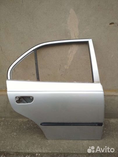 Дверь задняя правая Хёндай Акцент