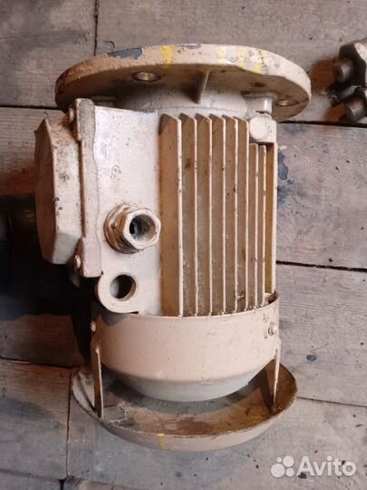 Электромотор