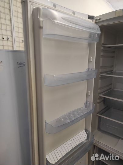 Холодильник Indesit