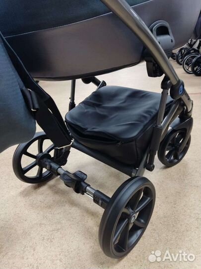 Коляска Tutis Viva 4 Luxury