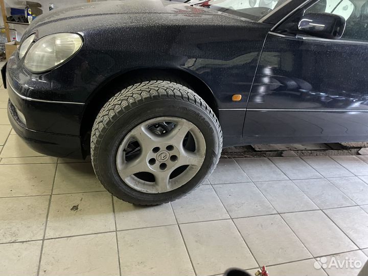 Nokian Tyres Hakkapeliitta 4 215/60 R16