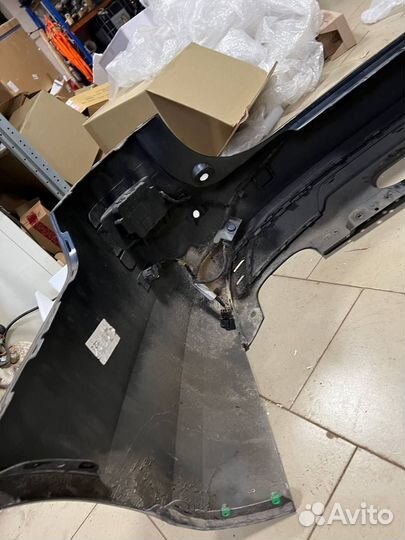 Задний бампер в сборе полный радары Volvo v90 2022