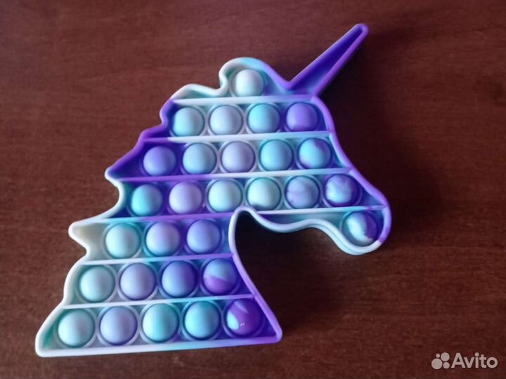 Поп ит единорог