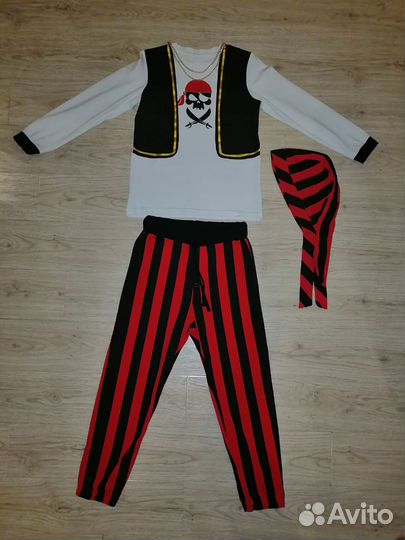 Костюм пирата для мальчика на рост 116-122 см