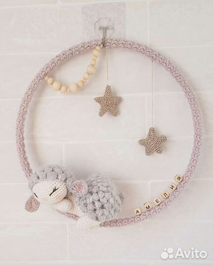 Настенное панно вязаная игрушка в детскую