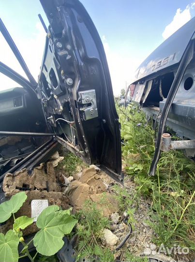 Двери передние Audi 80 B4 1994 год