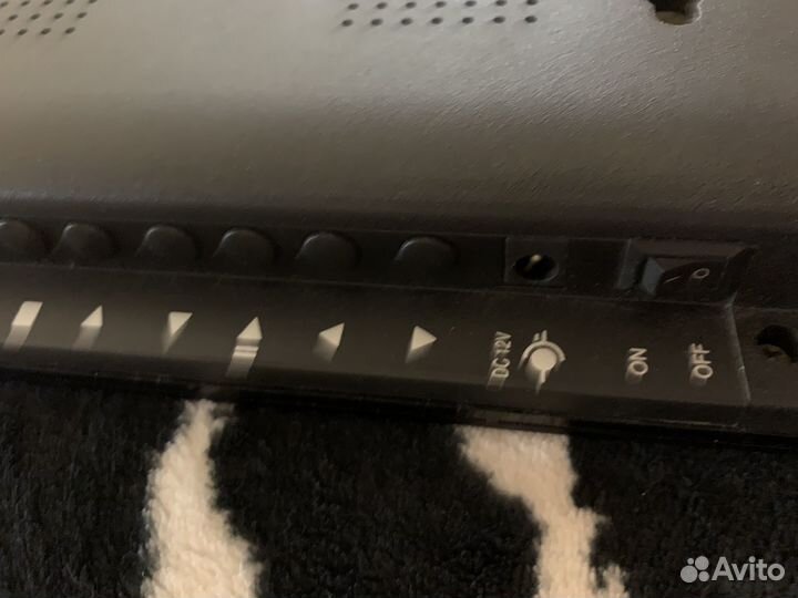 Цифровая фотовидеорамка 16,5