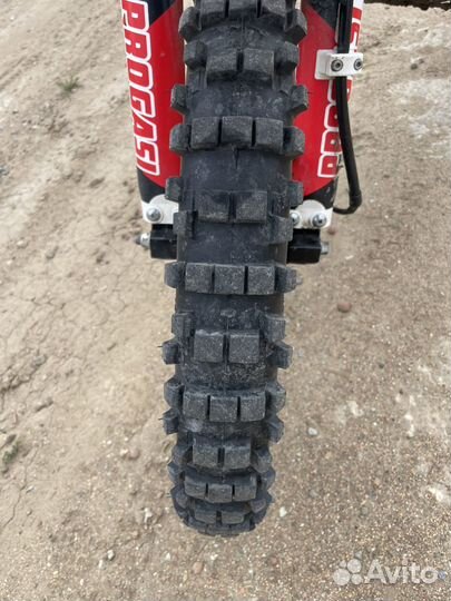 Эндуро мотоцик (питбайк)