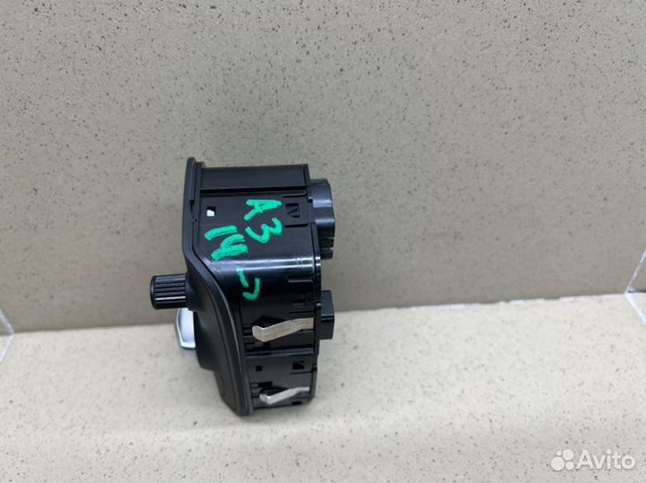 Переключатель света фар Audi A3 8V czca 2014