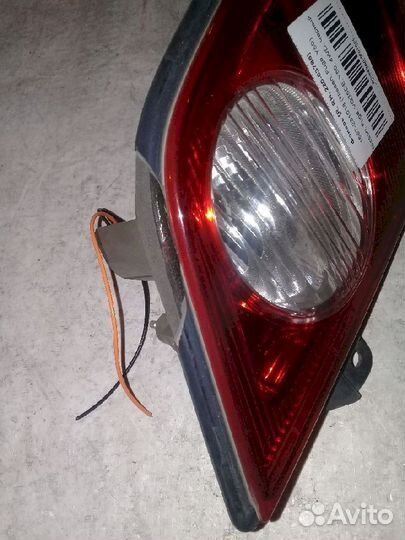 Фонарь (стоп сигнал) правый 132-63786 в крышку зад