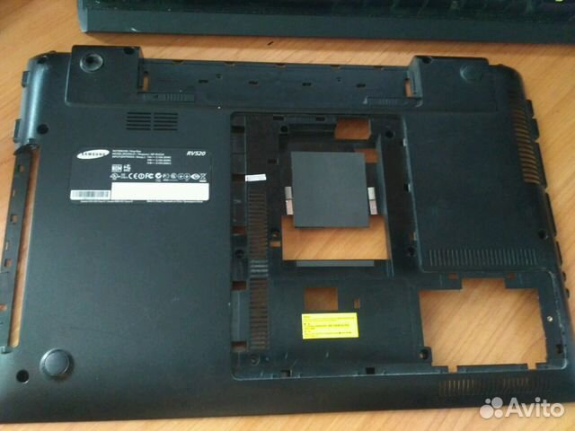 Поддон от ноутбука samsung np-RV515 np-RV520 итд