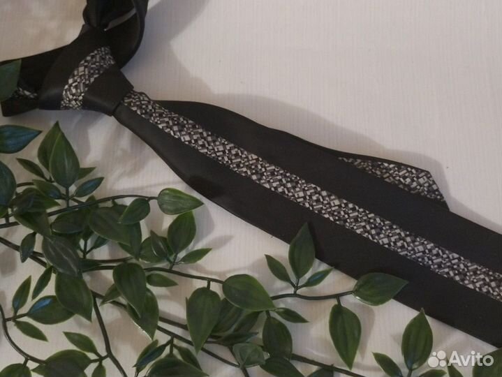 Галстук мужской