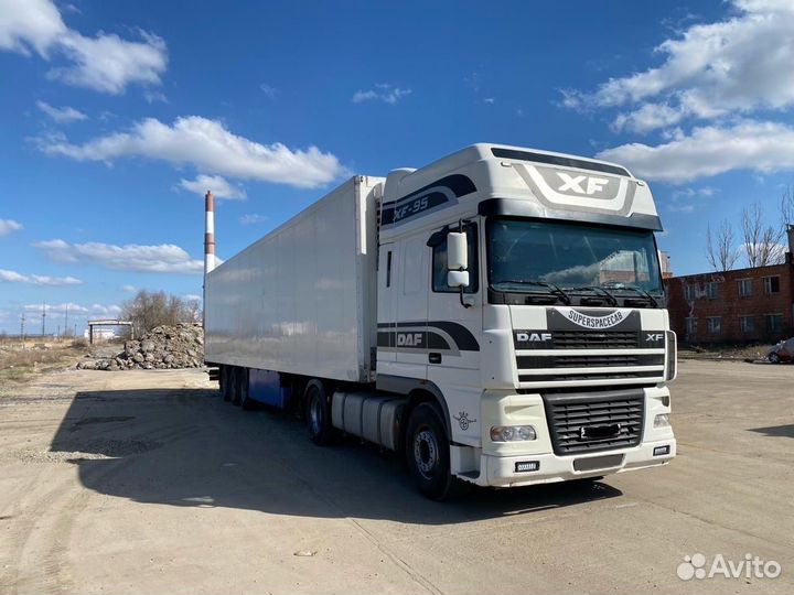 DAF 95XF430 с полуприцепом, 2004