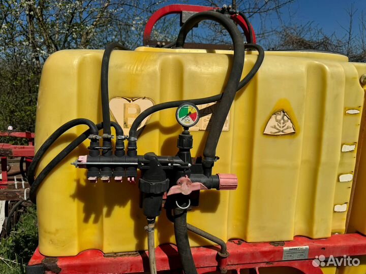 Опрыскиватель