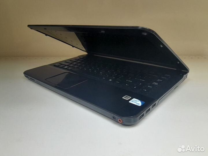 Ноутбук Sony / Intel / 4Gb / Radeon HD /дo 8Gb+SSD