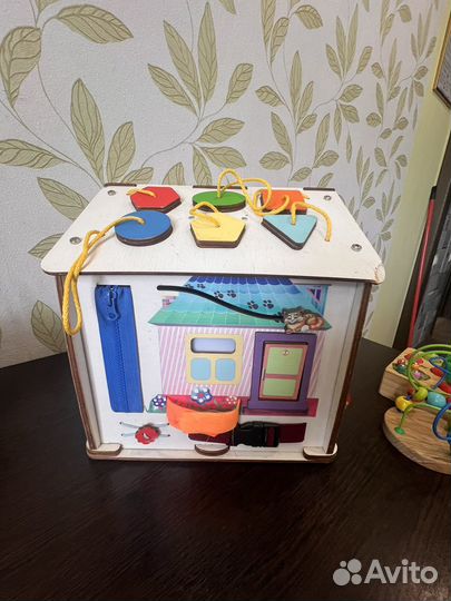 Детские развивающие игрушки