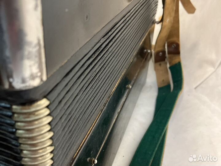 Баян пятирядный