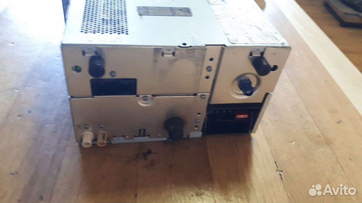 Магнитола Volkswagen Touareg