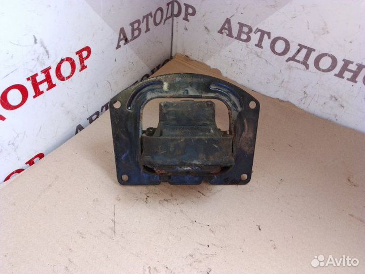 Подушка АКПП Dodge Stratus 2.4 АКПП 2002
