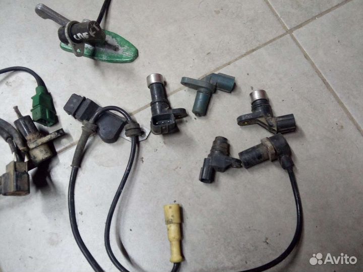 Датчик положения распредвала Hyundai/KIA