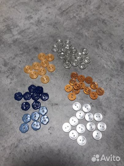 Пуговицы