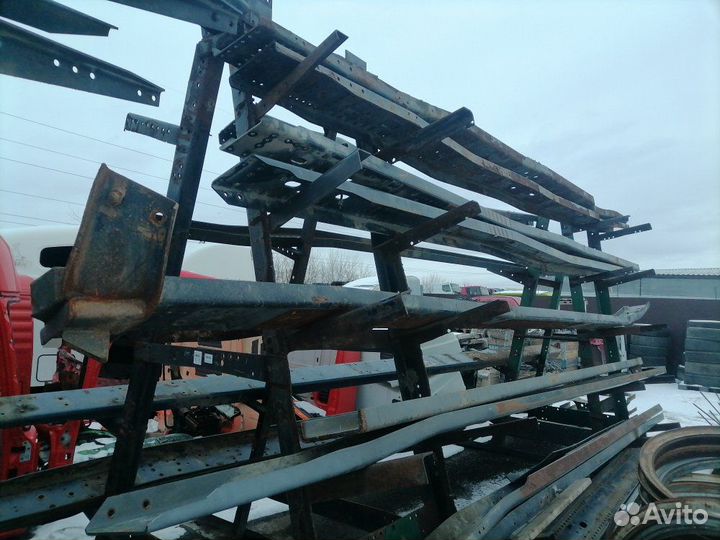 Часть рамы (кусок)