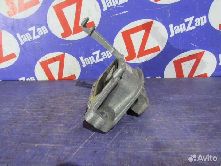 Подушка двигателя Volkswagen Golf MK7 (2012-2017)