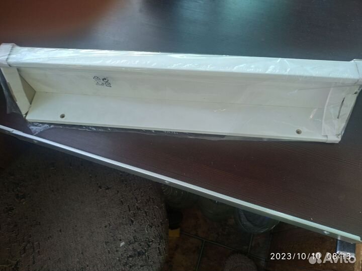 Полка настенная IKEA белая