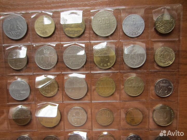 Коллекция 48 иностранных монет