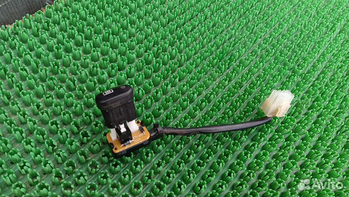 Кнопка обогрева заднего стекла Lanos