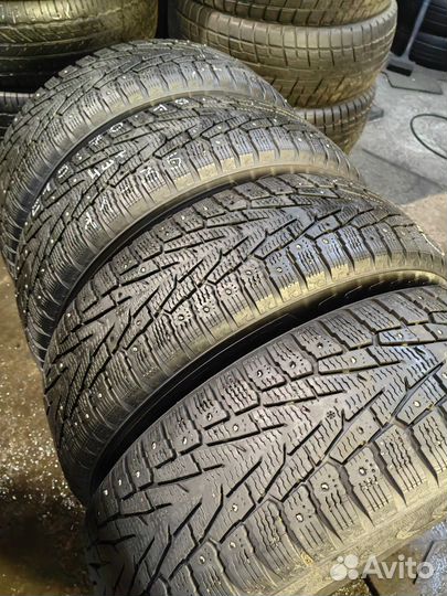 Nokian Tyres Hakkapeliitta 7 SUV 215/70 R16