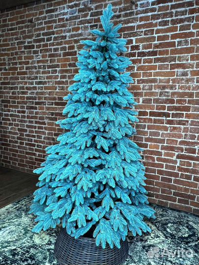 Елка искусственная