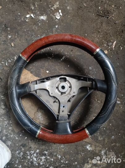 Руль Toyota Camry 10 1991-1996