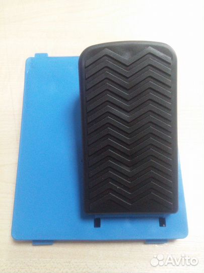 Педали газа Peg-Perego