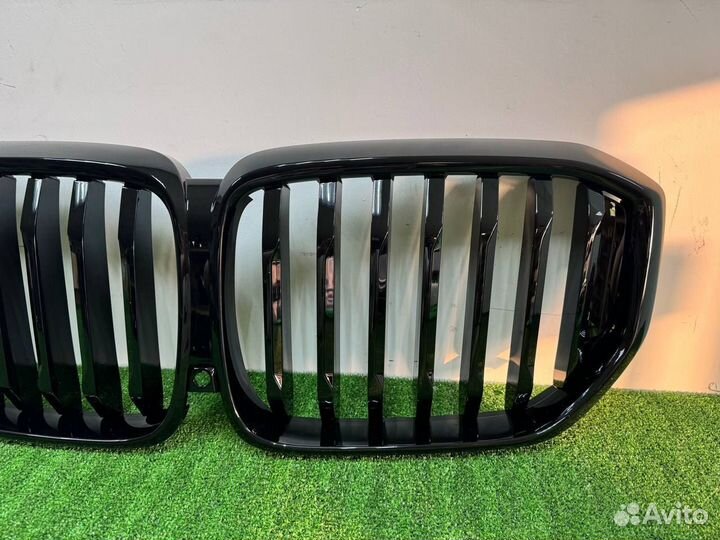 Решетка радиатора Перфоманс Глянец Рест BMW X5 G05