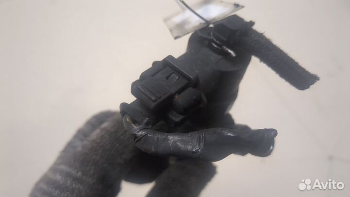 Форсунка топливная Jeep Liberty, 2002