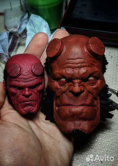 Хеллбой магнит ручной работы