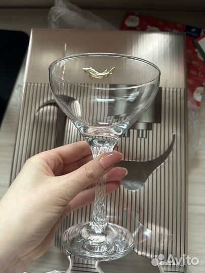 Бокал для коктейлей и пива