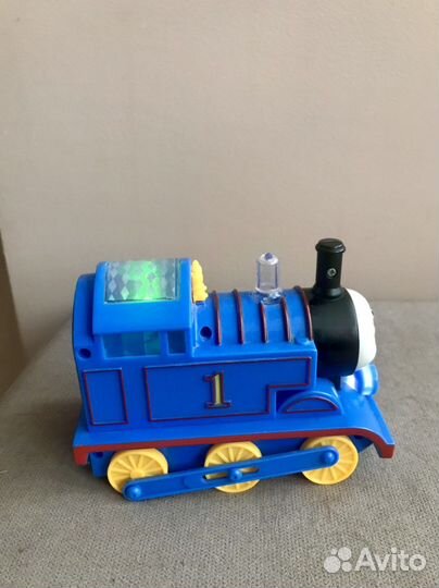 Паровозик Томас на батарейках