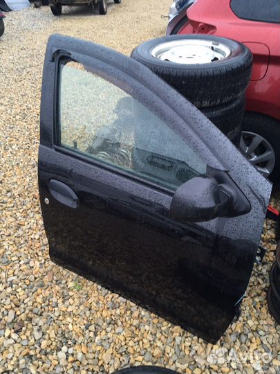 Renault logan 2 передняя правая дверь