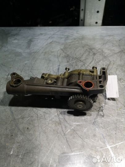 Насос масляный Mercedes Cla C117 M270 1.6 turbo