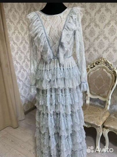 Вечернее платье