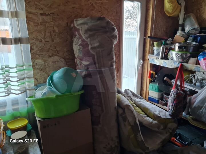 Дом 23,7 м² на участке 2 сот.